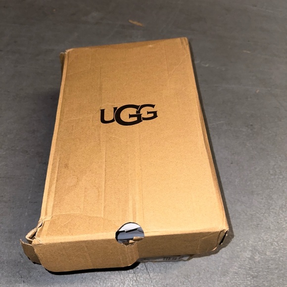 UGG RITA SIZE 7 - Picture 3 of 9